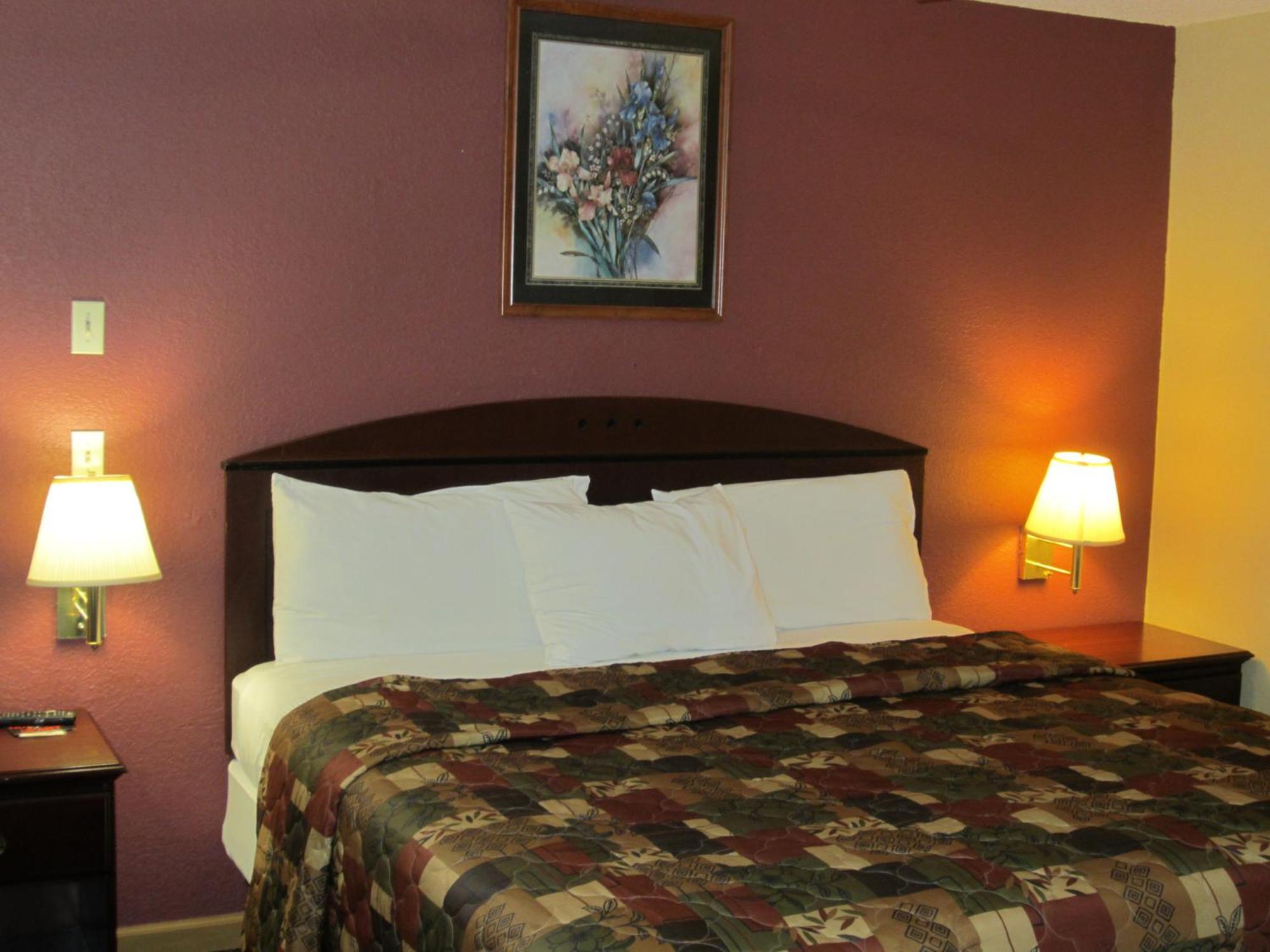 First Western Inn - Fairmont City Eksteriør bilde