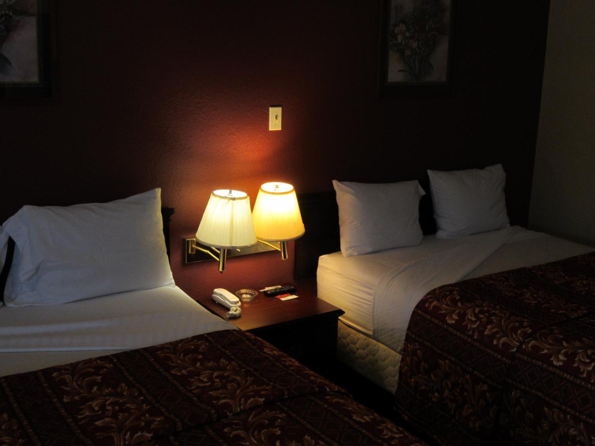 First Western Inn - Fairmont City Rom bilde